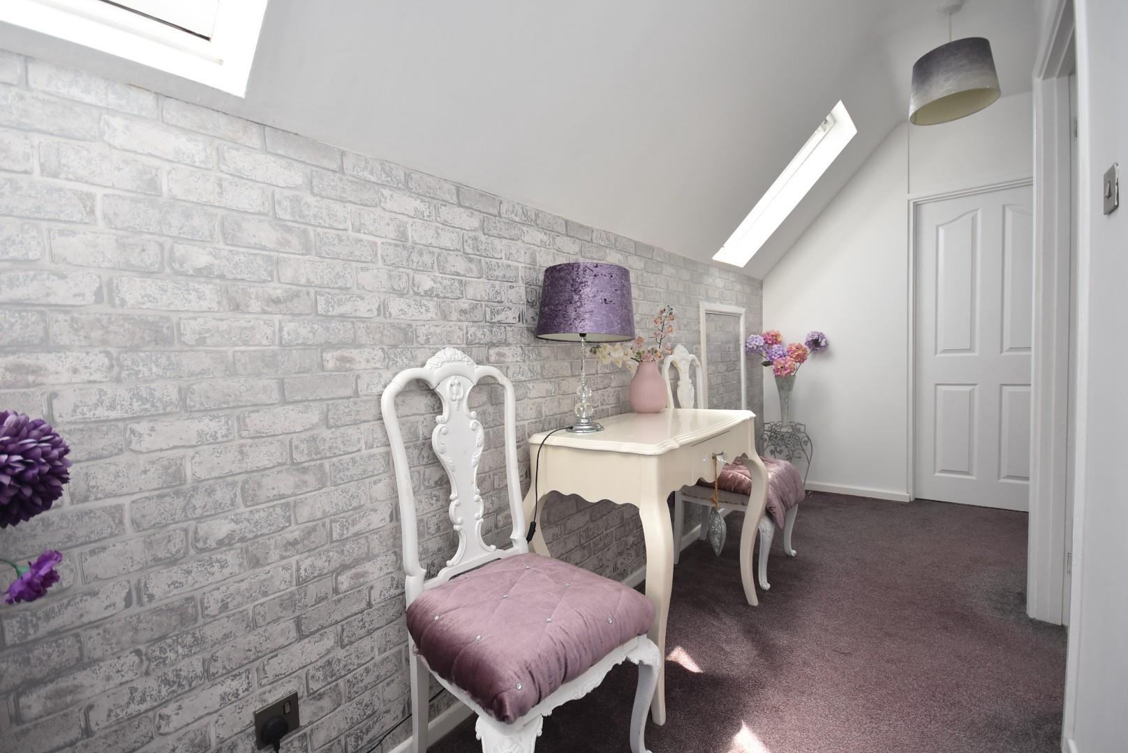 12 Stradling Close, Sully, CF64 5HU